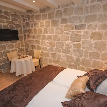 兰特纳客房旅馆 斯普利特