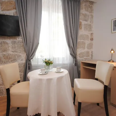 Lanterna 4*