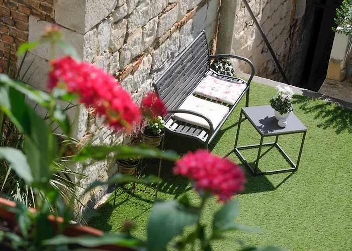 Lanterna 4* Split