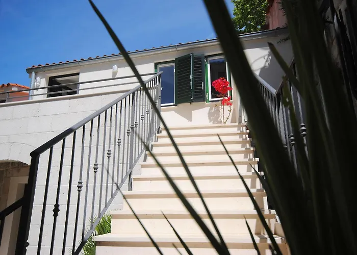 兰特纳客房旅馆