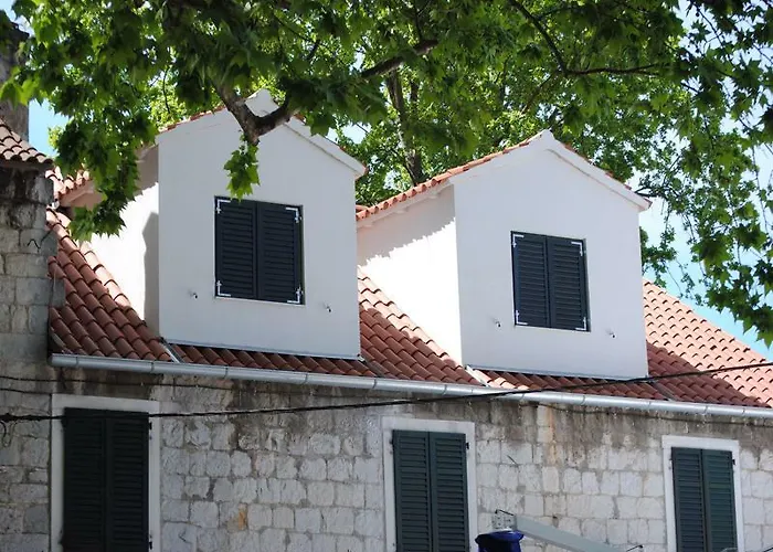 Lanterna ゲストハウス スプリト